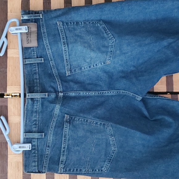Levi's signature 40/32 relaxed jeans - Picture 1 of 10